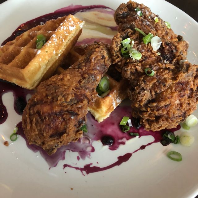 5 best restaurants near Shops at Don Mills selected by OpenTable diners