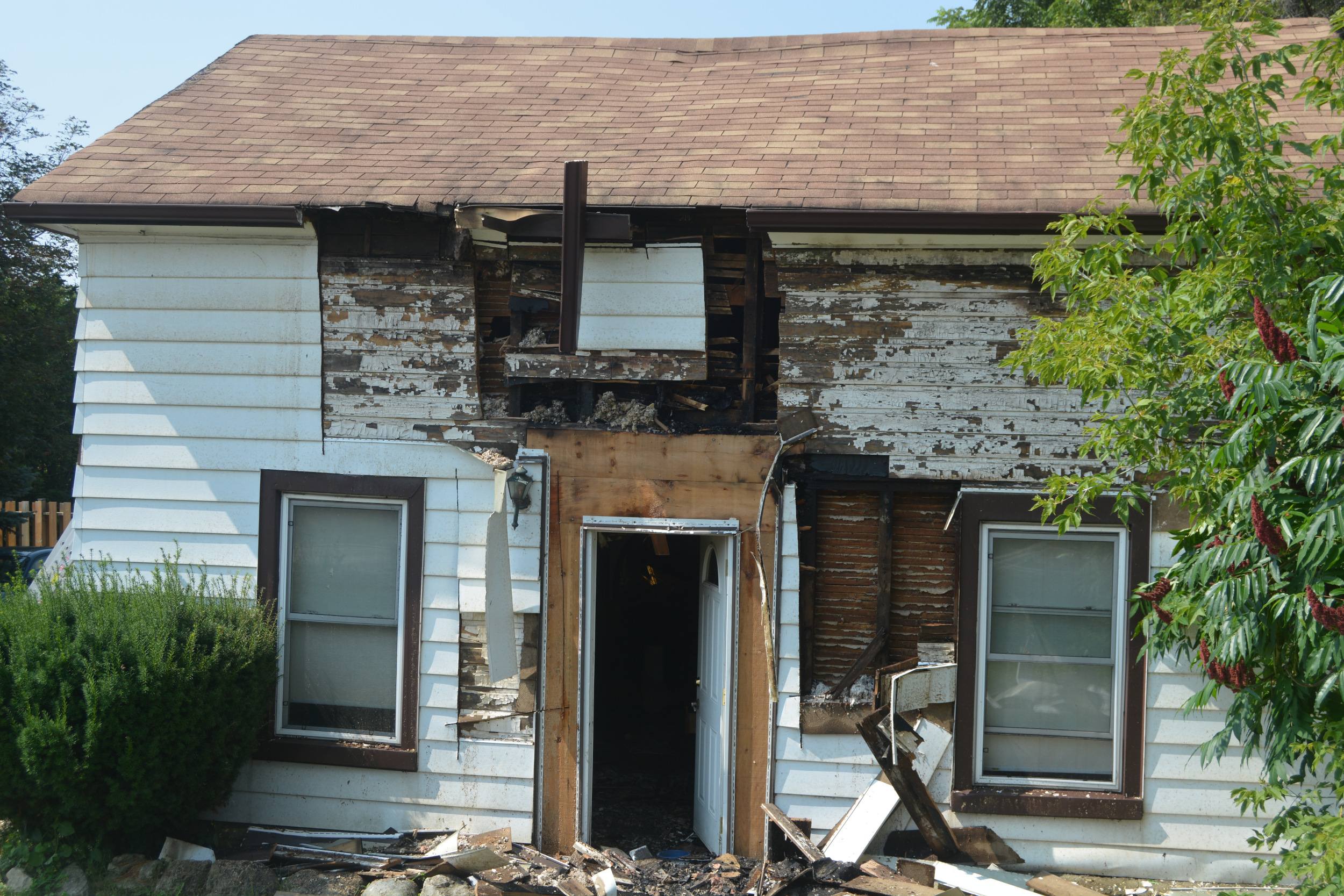 ‘Extraordinary conditions’ Caledon firefighters rescue residents