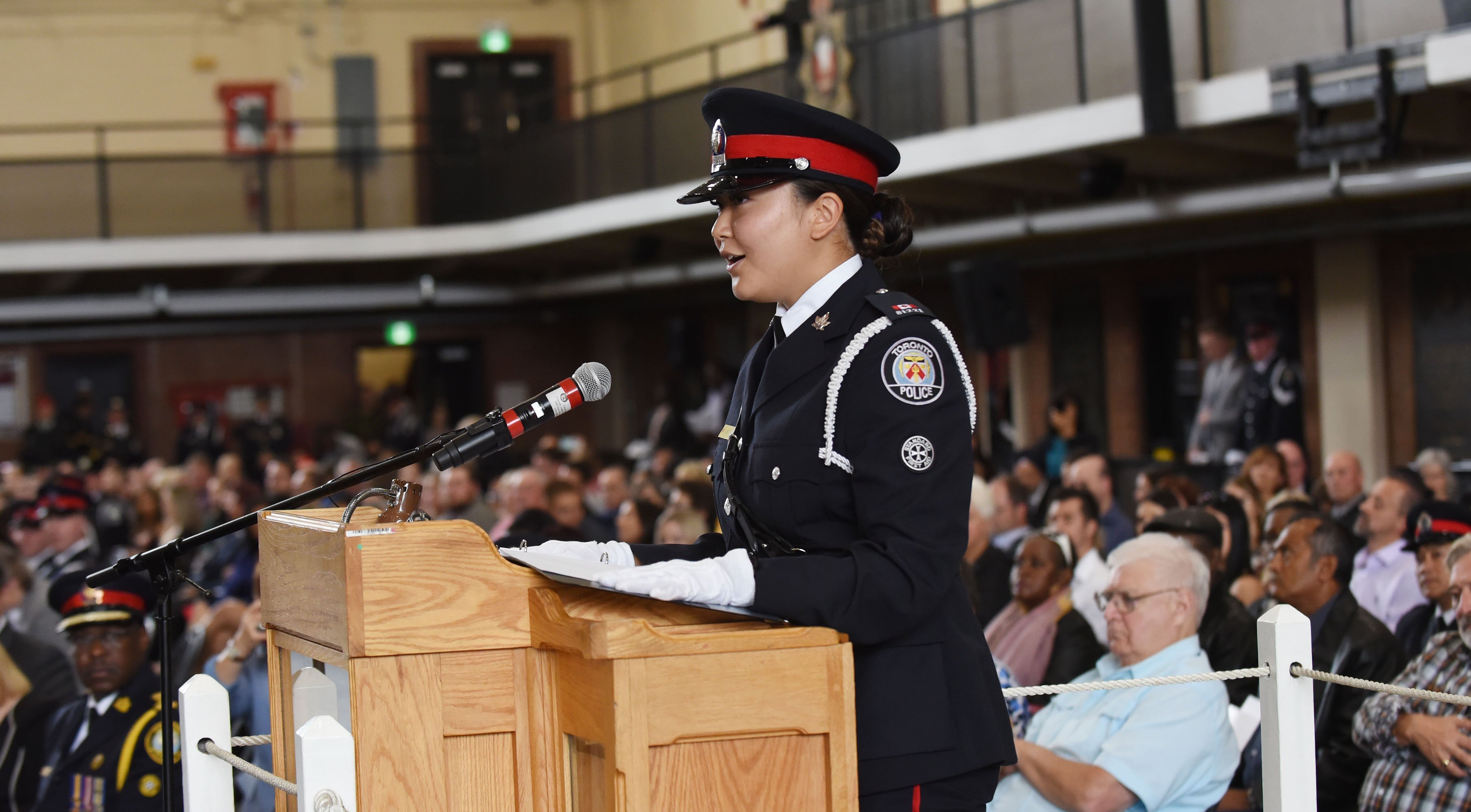 Familiar Badge Number For Toronto S Newest Cop Toronto Com
